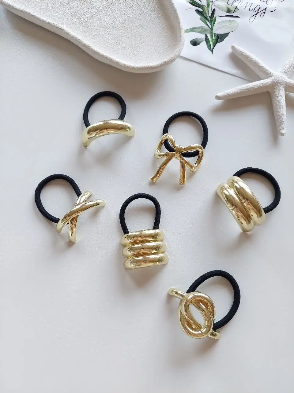 Metal hair tie (haircuff) (4) کش مو فلزی ( هیرکاف ) - Image 1