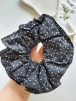 کش مو اسکرانچی پارچه ای گلدار (بیگ سایز) - Image 7